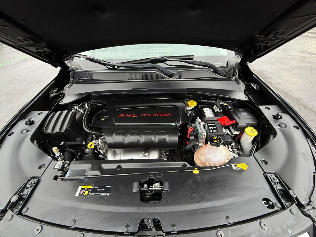 Used 2022 Jeep Compass Latitude image 25