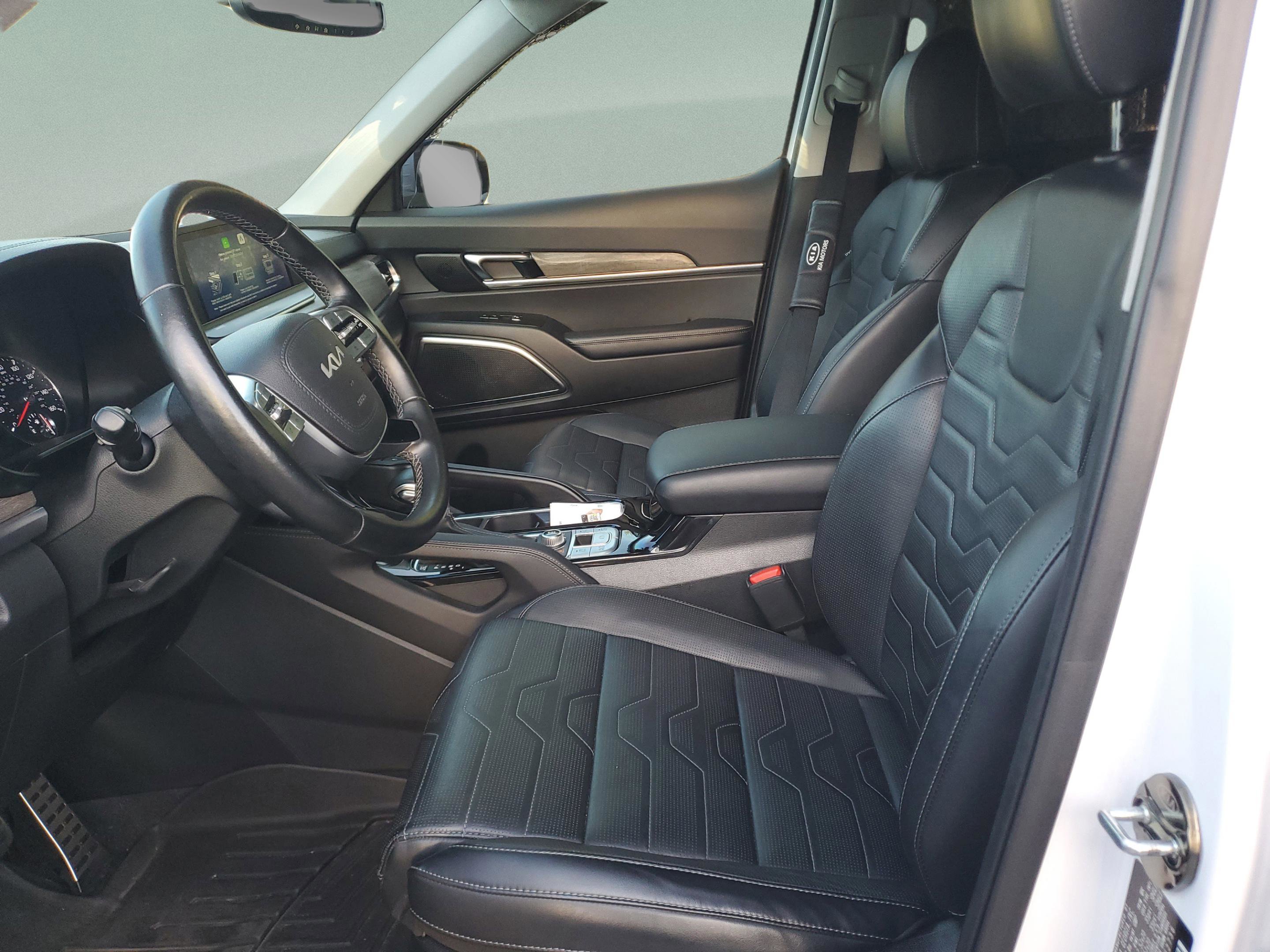 Certified 2022 Kia Telluride SX w/ SX Prestige Package image 17