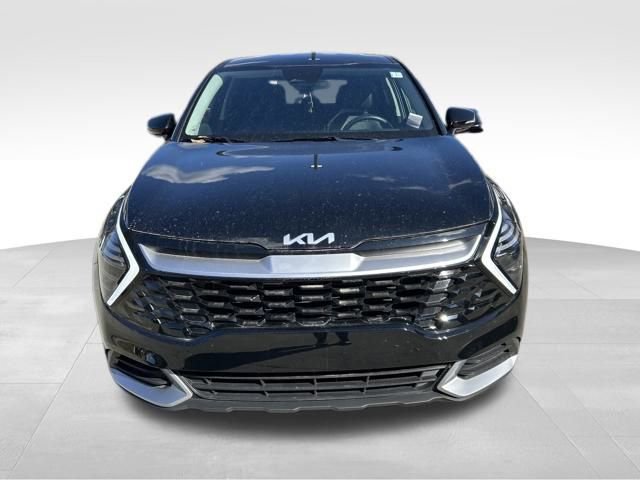 Used 2025 Kia Sportage EX image 2