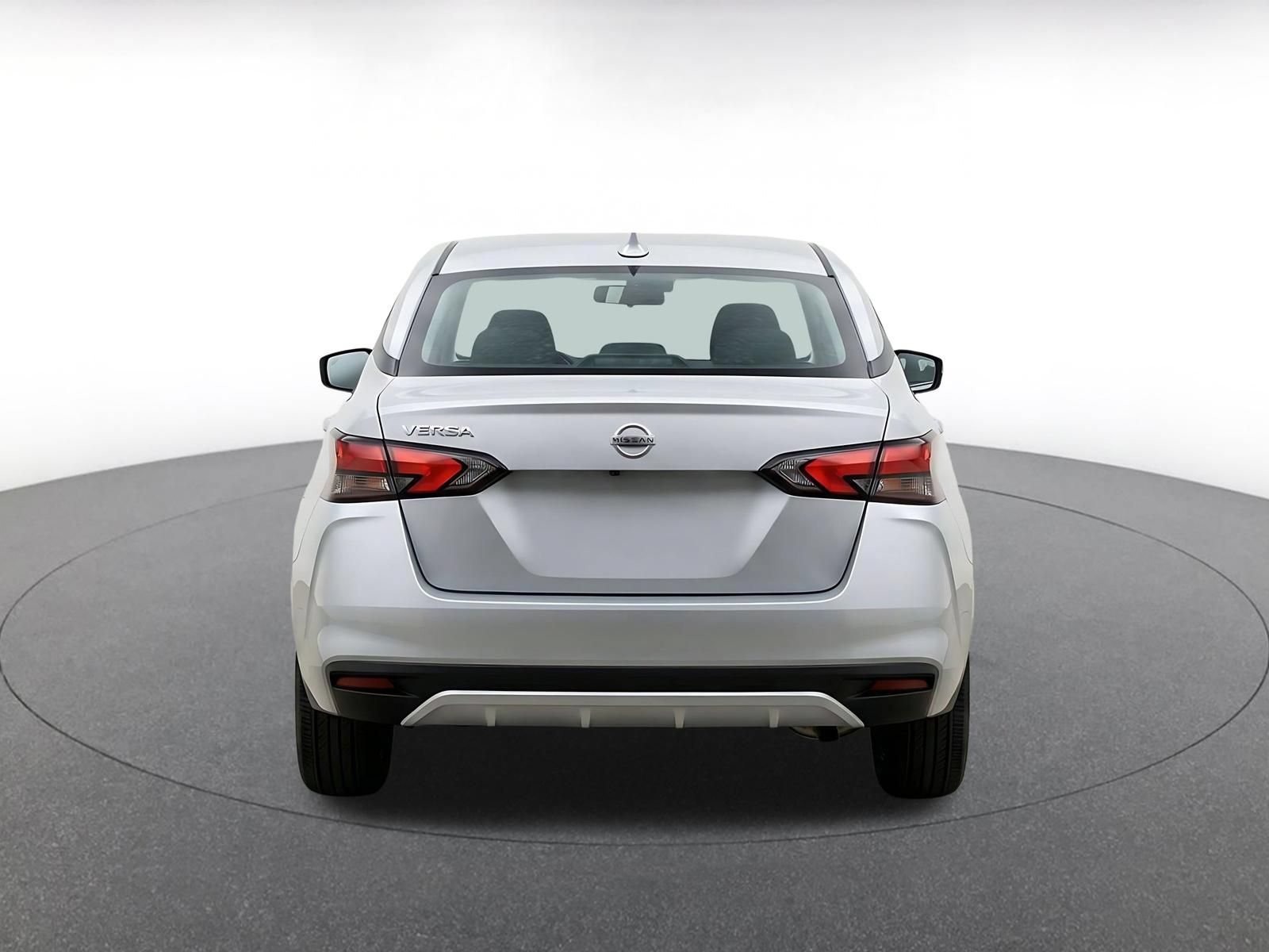 Used 2025 Nissan Versa SV FWD image 8