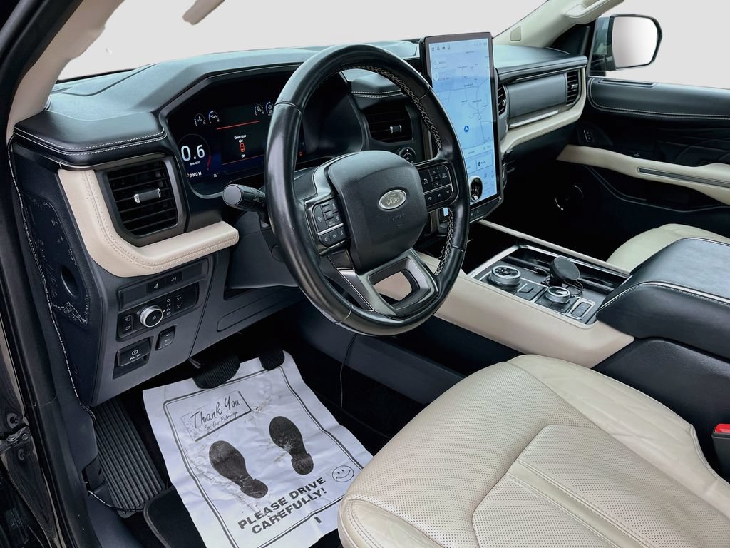 Used 2022 Ford Expedition Max Platinum AWD/4WD image 17
