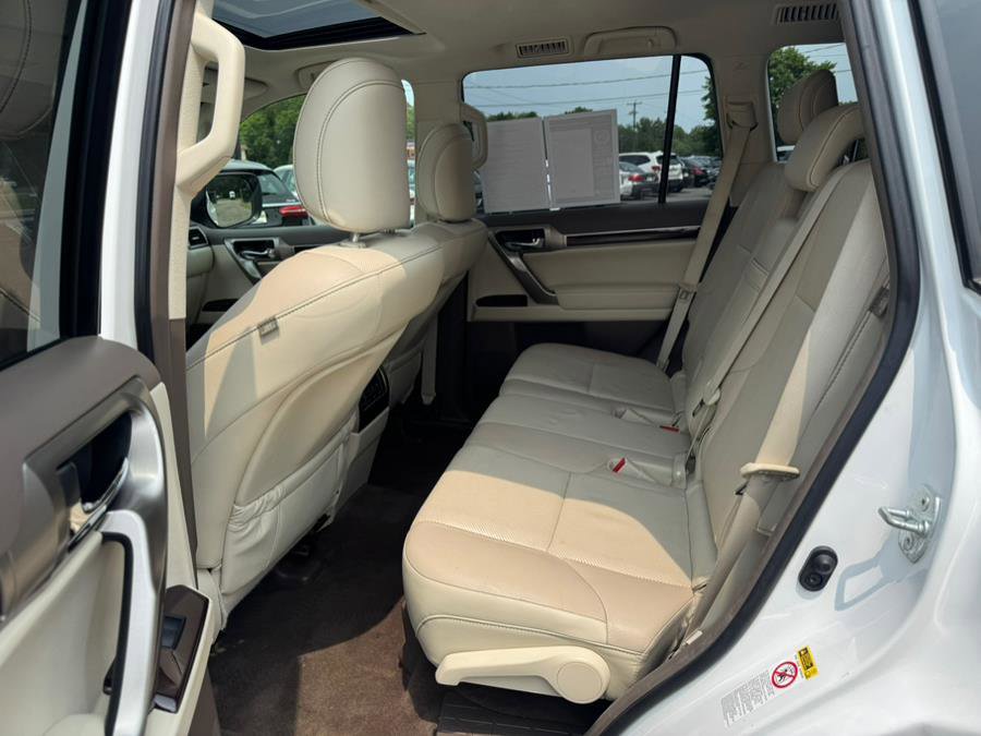 Used 2017 Lexus GX 460 Premium image 20