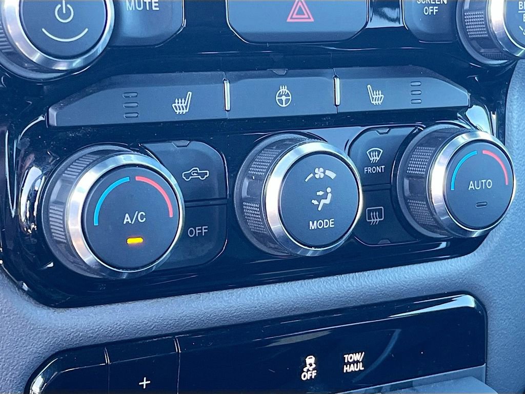 Used 2023 RAM 1500 Big Horn image 15