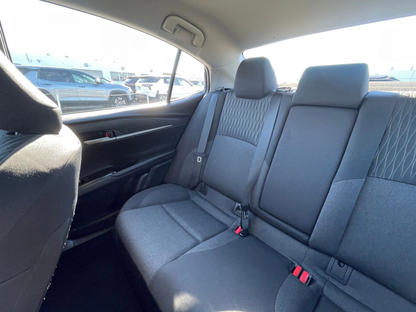 Used 2025 Toyota Camry LE image 39