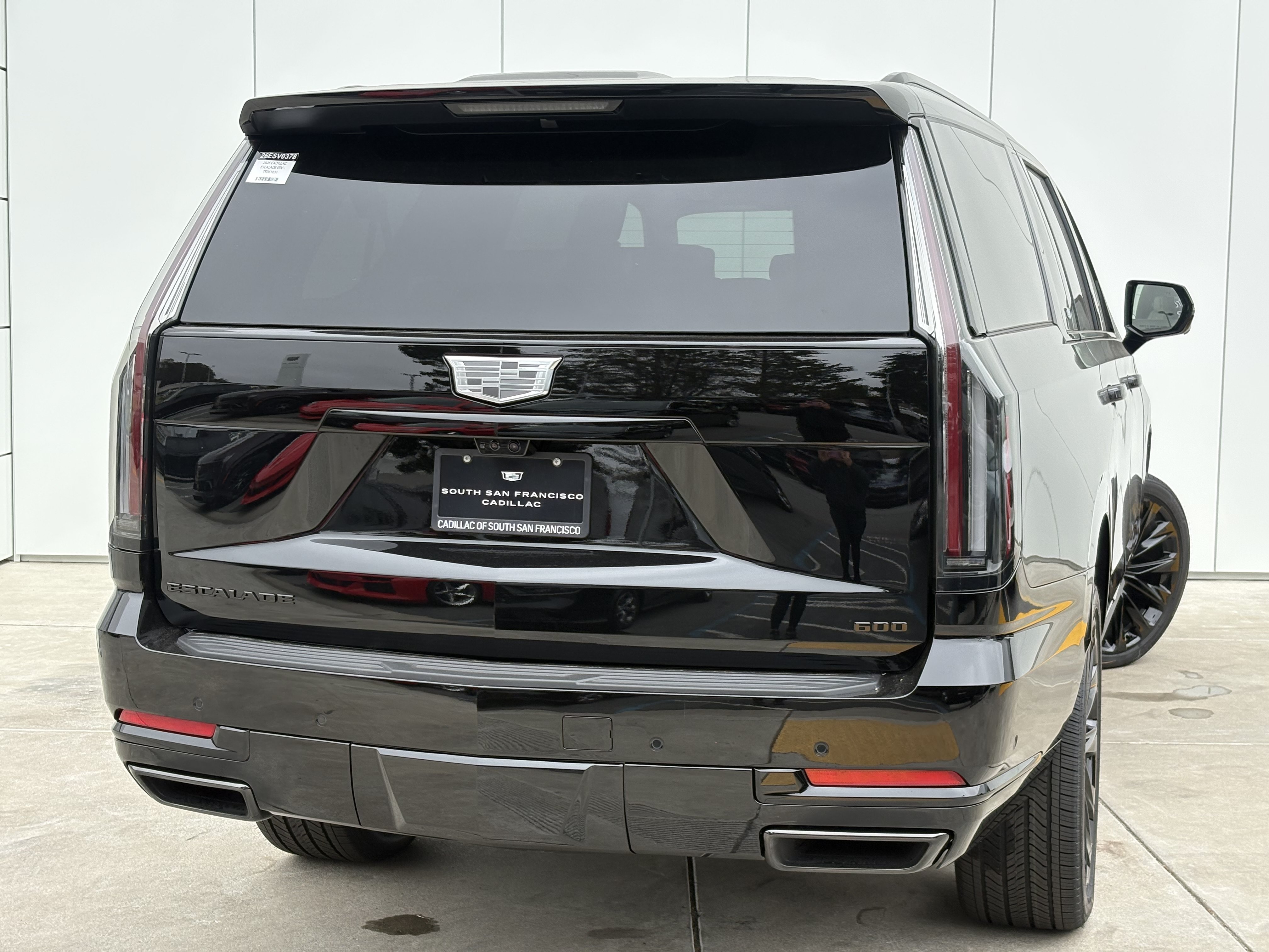 New 2026 Cadillac Escalade ESV Platinum Sport w/ LPO, ONYX Package AWD/4WD image 6
