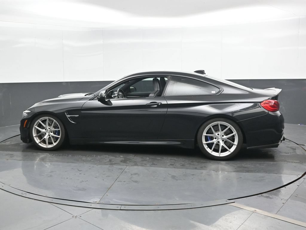 Used 2018 BMW M4 Coupe RWD image 9