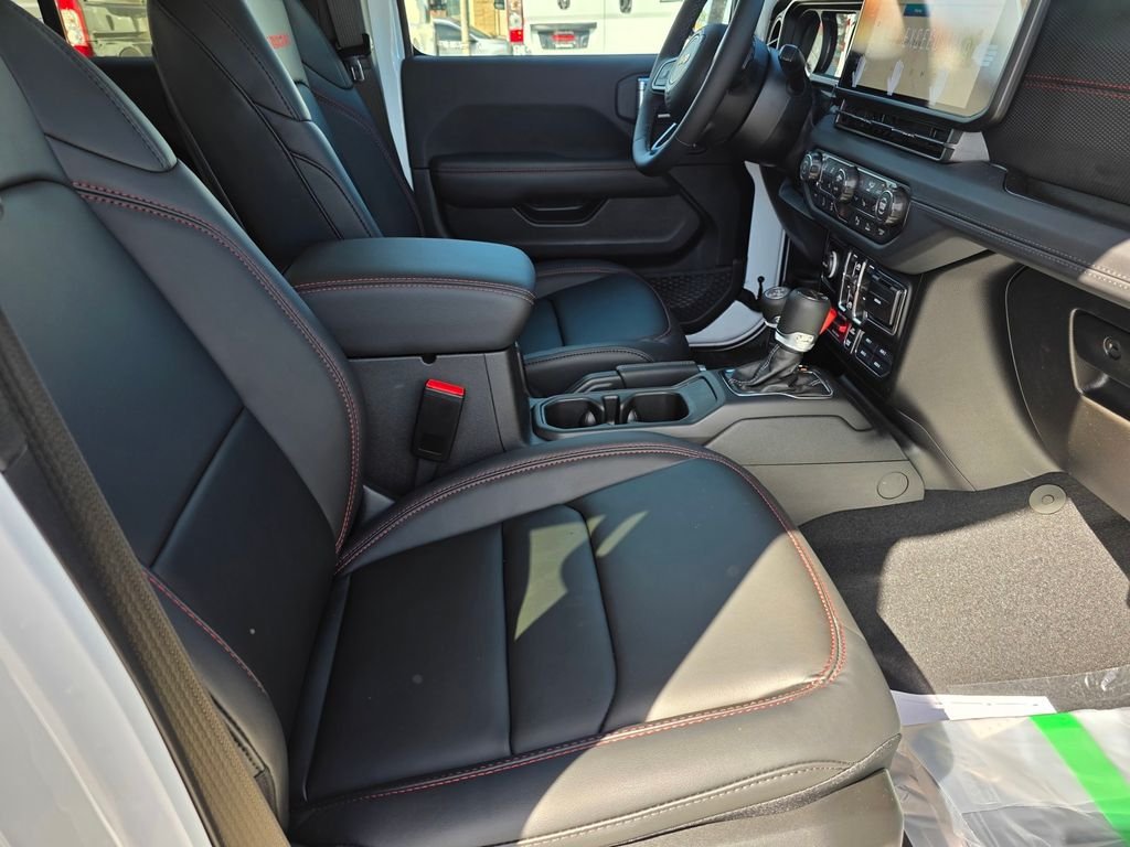 New 2026 Jeep Gladiator Rubicon AWD/4WD image 12