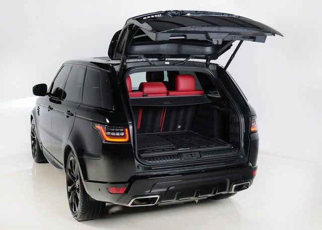 Used 2022 Land Rover Range Rover Sport HST image 32