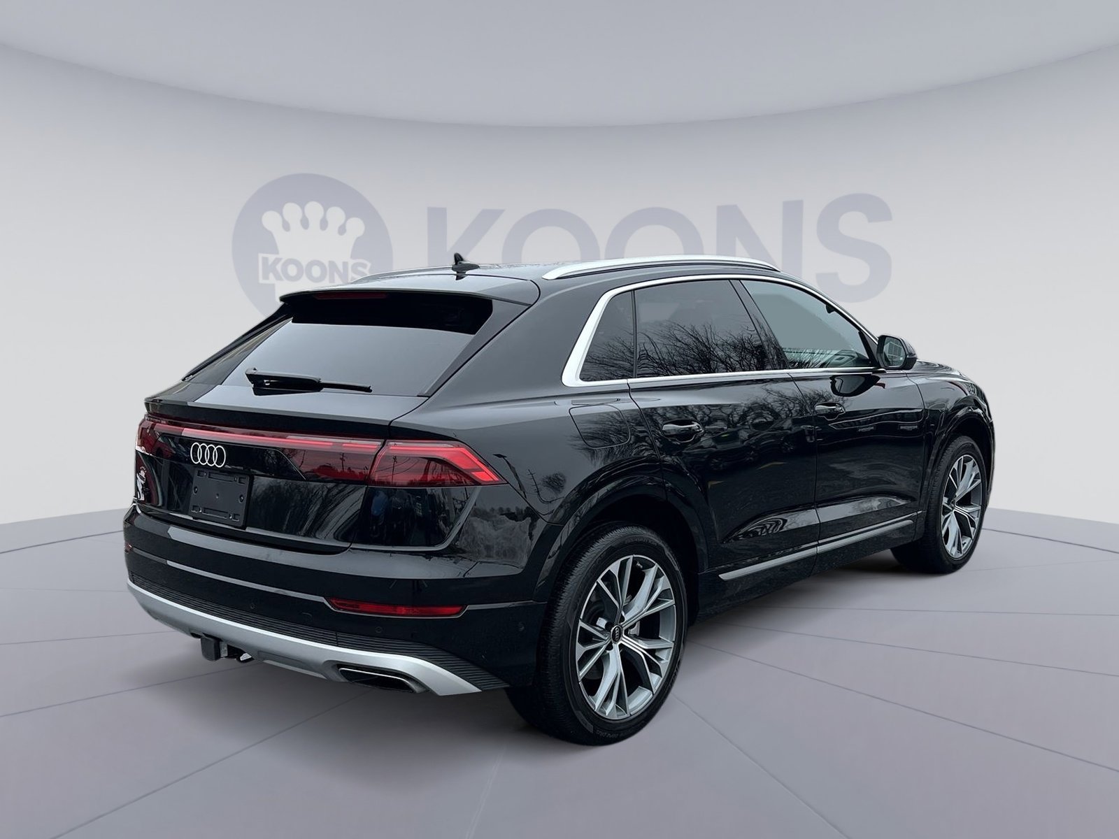 Used 2025 Audi Q8 Premium Plus image 7