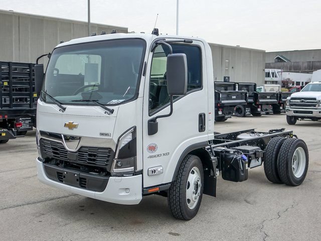 New 2025 Chevrolet Low Cab Forward 4500 XD RWD image 7