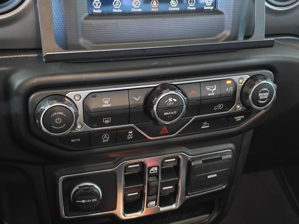Used 2023 Jeep Gladiator Sport AWD/4WD image 14