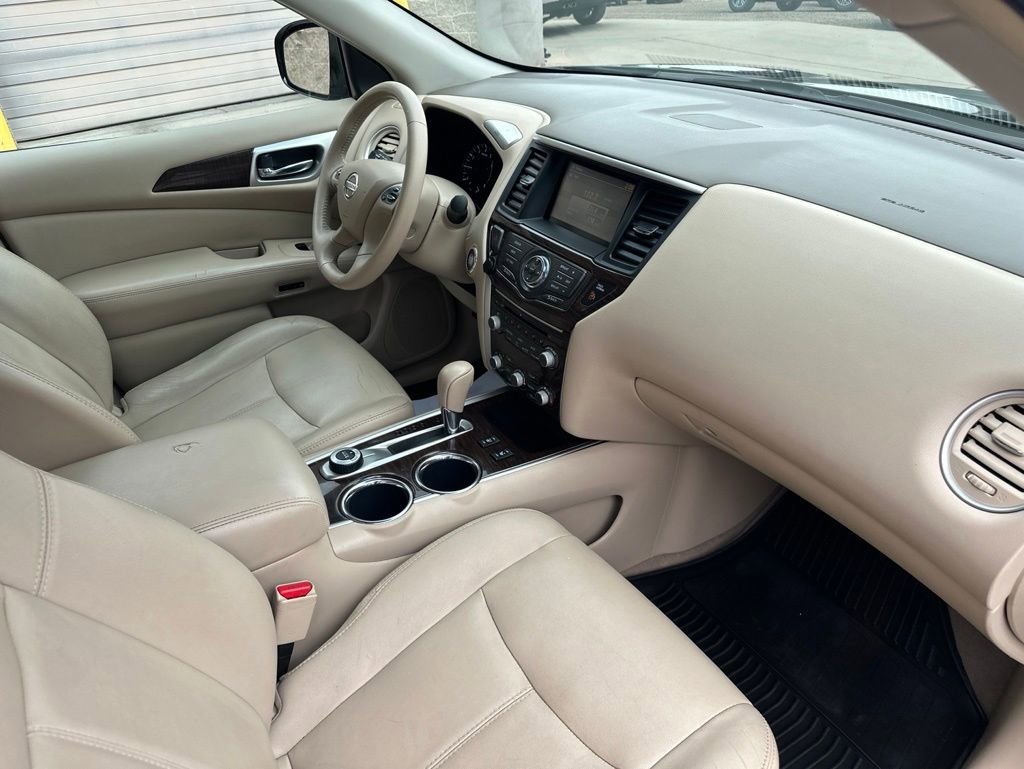Used 2013 Nissan Pathfinder SL w/ Trailer Tow Pkg AWD/4WD image 28
