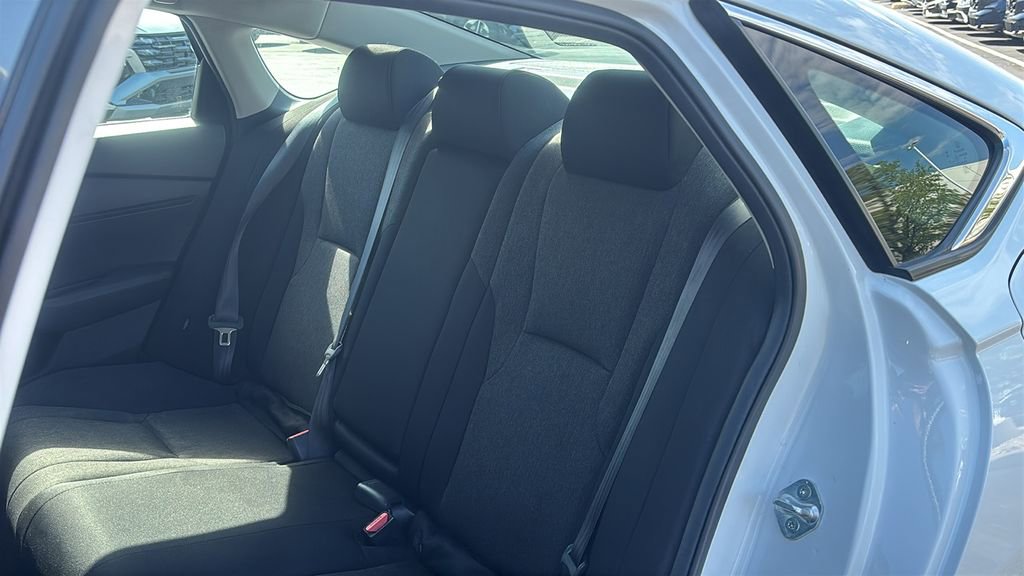 Certified 2024 Honda Accord EX image 27