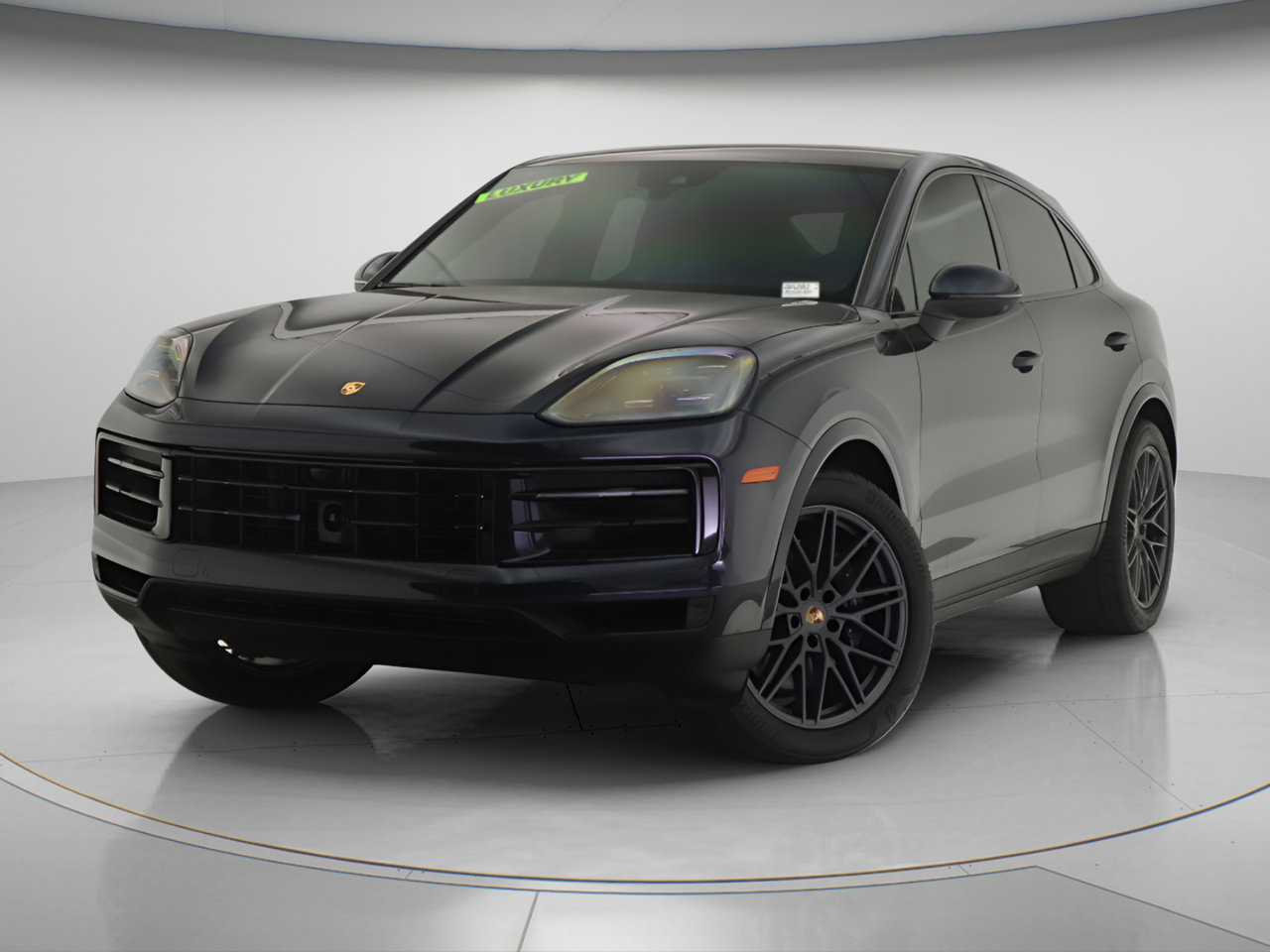 Used 2024 Porsche Cayenne Coupe AWD/4WD image 3