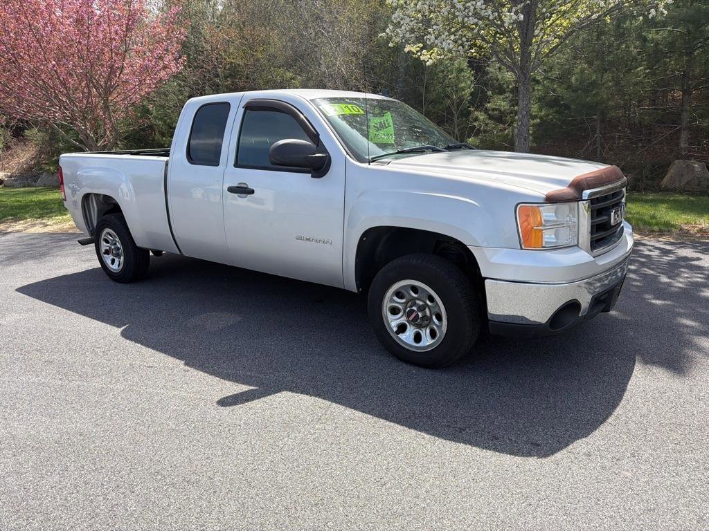 Used 2010 GMC Sierra 1500 SLE RWD image 3