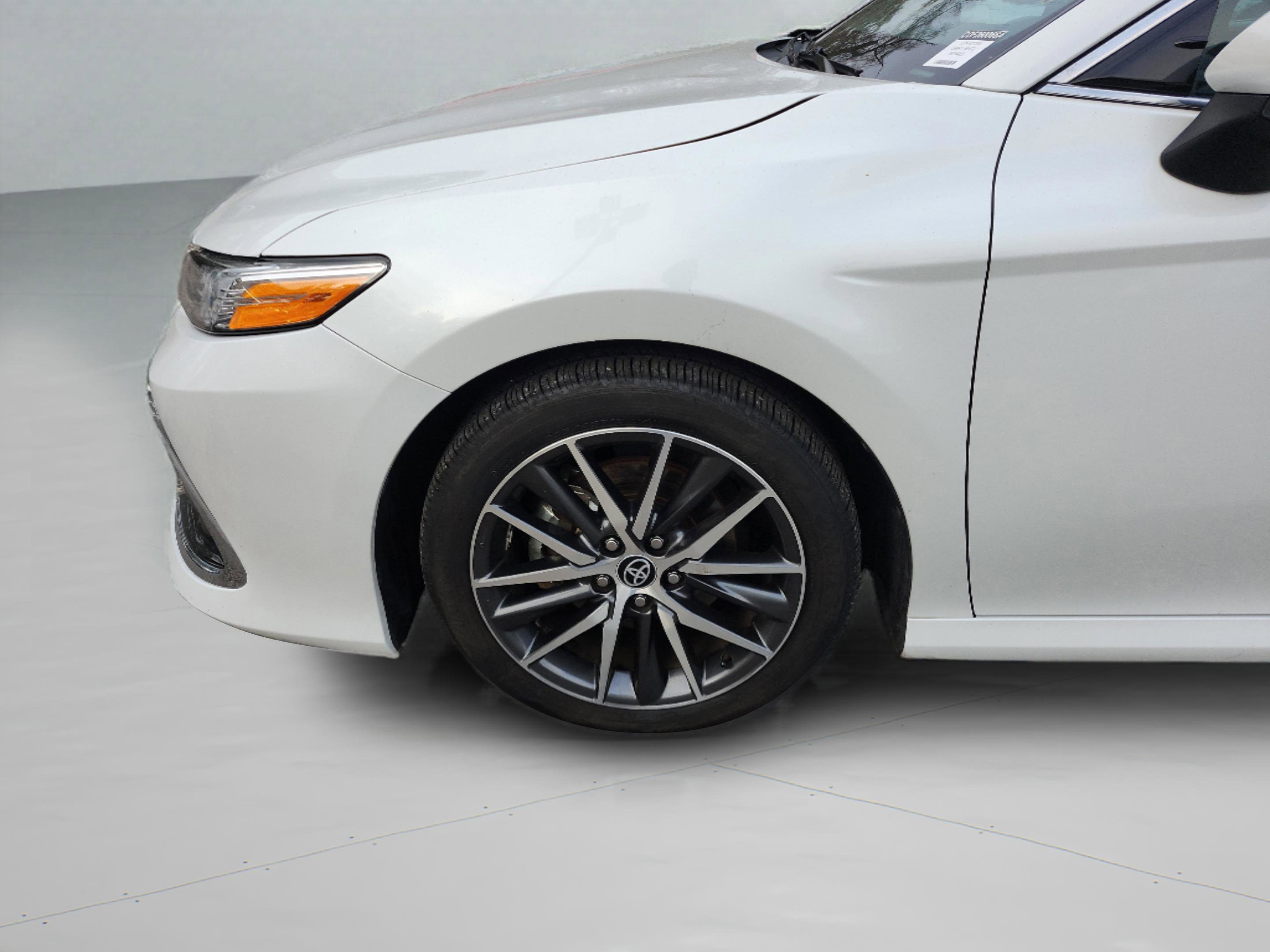 Used 2024 Toyota Camry XLE image 10