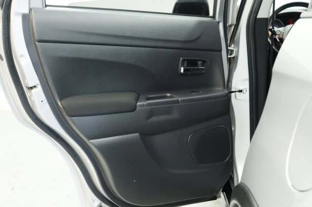 Used 2024 Mitsubishi Outlander Sport AWD image 29
