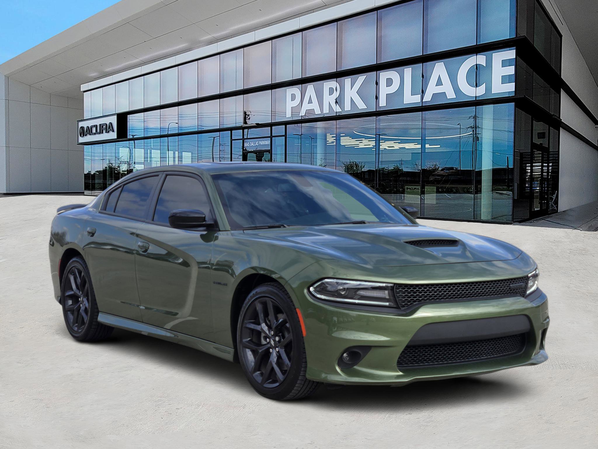 Used 2021 Dodge Charger R/T w/ Blacktop Package image 2