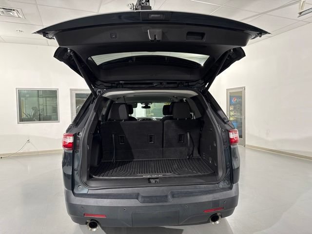 Used 2019 Chevrolet Traverse LT FWD image 11