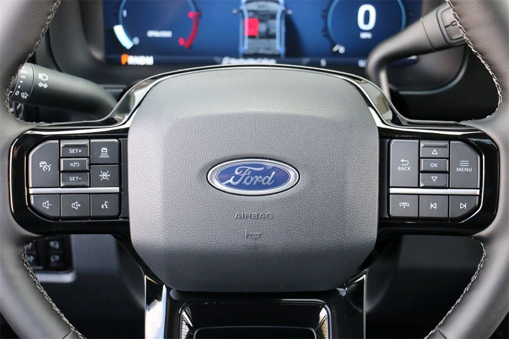 New 2026 Ford F250 Lariat w/ Black Appearance Package image 27