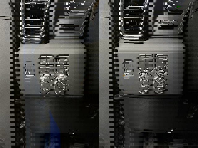 New 2026 GMC Sierra 2500 Denali Ultimate image 18