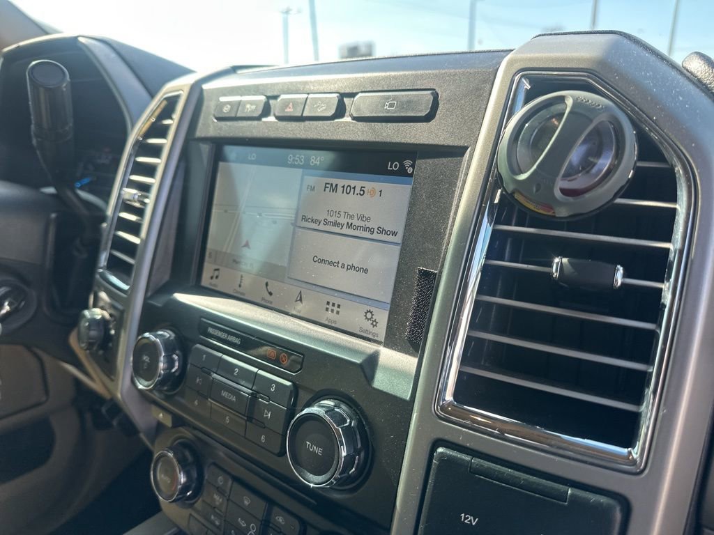Used 2017 Ford F250 Lariat w/ Chrome Package AWD/4WD image 12