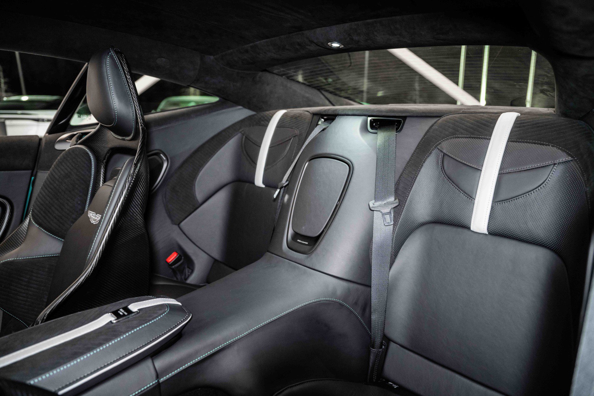Used 2023 Aston Martin DBS Coupe RWD image 13