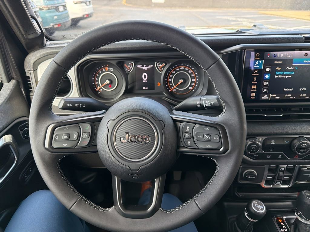 New 2026 Jeep Gladiator Sport AWD/4WD image 33