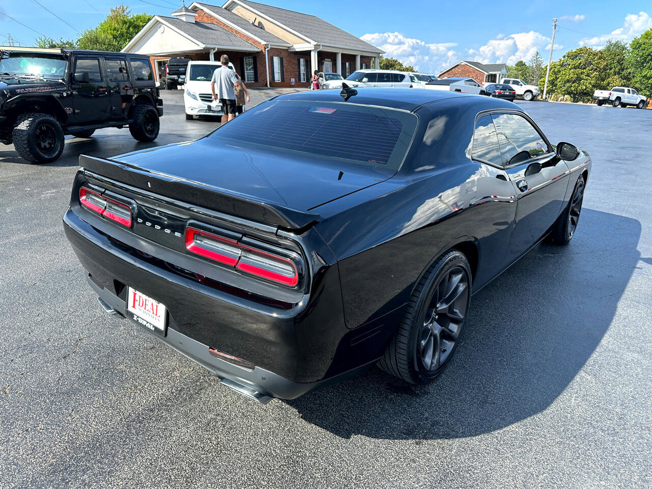 Used 2016 Dodge Challenger R/T Plus image 4