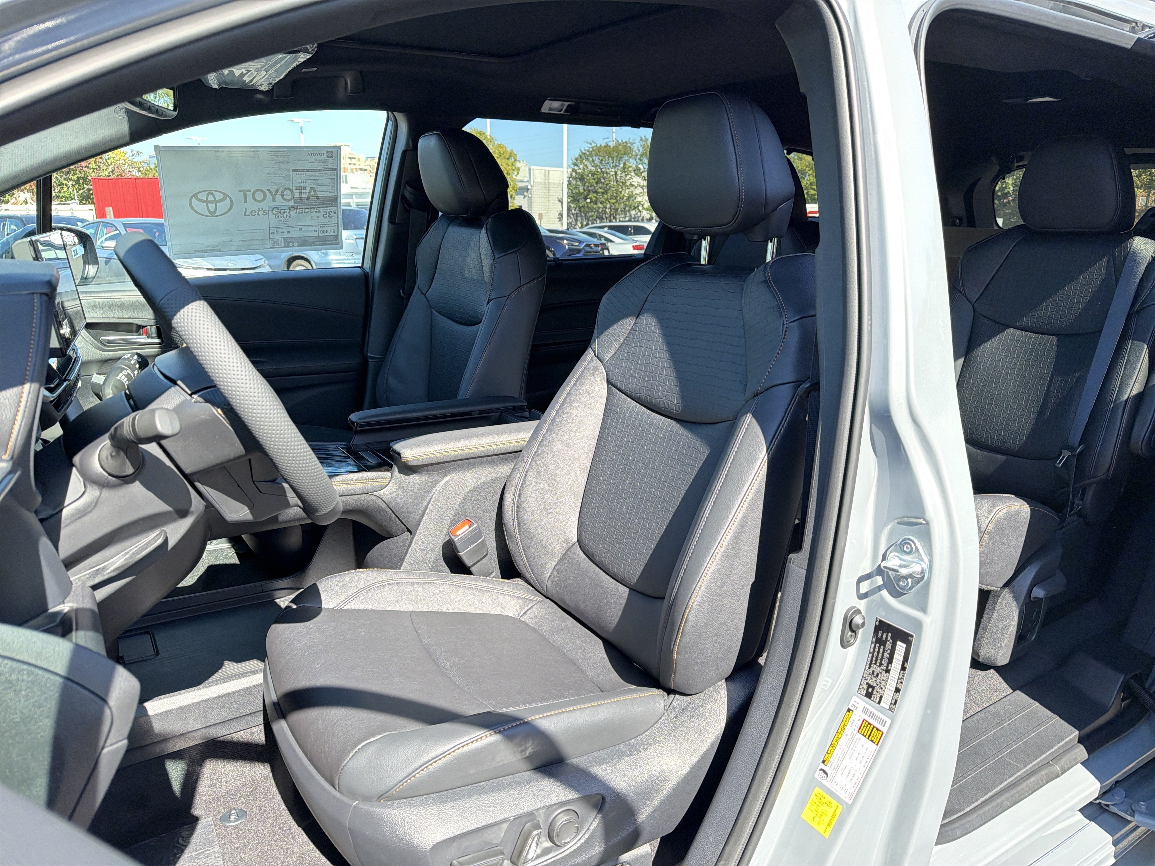 New 2026 Toyota Sienna AWD image 12