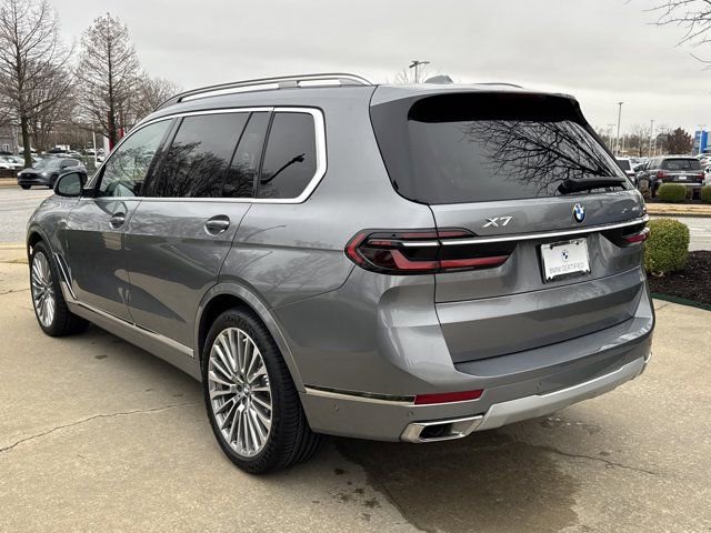 Certified 2024 BMW X7 xDrive40i image 3