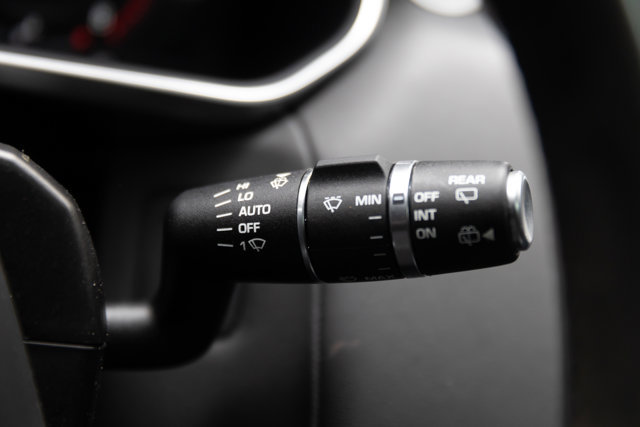 Used 2020 Land Rover Range Rover Sport HST image 65