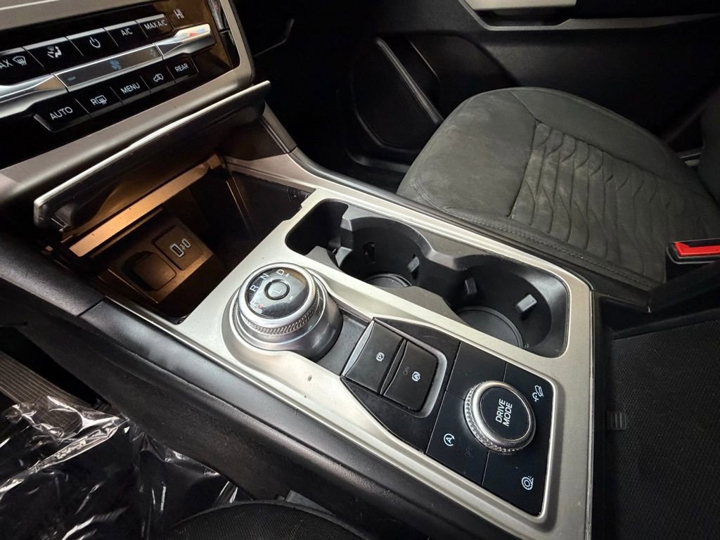 Used 2021 Ford Explorer XLT image 20
