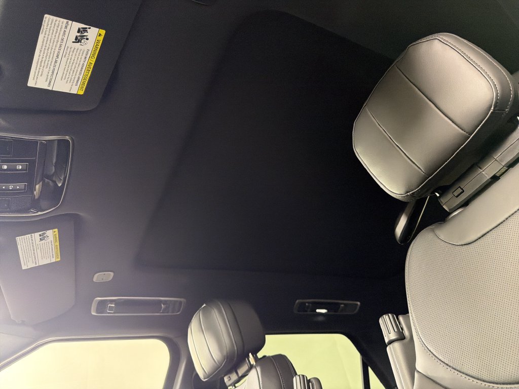 New 2027 Land Rover Range Rover Sport SE AWD/4WD image 19