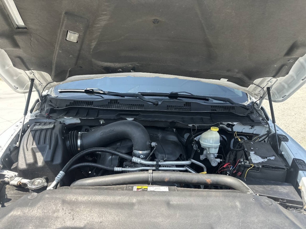 Used 2014 RAM 1500 Limited RWD image 12