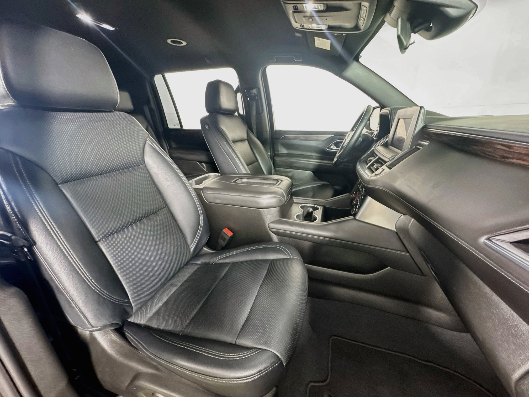 Used 2023 Chevrolet Suburban LS AWD/4WD image 27