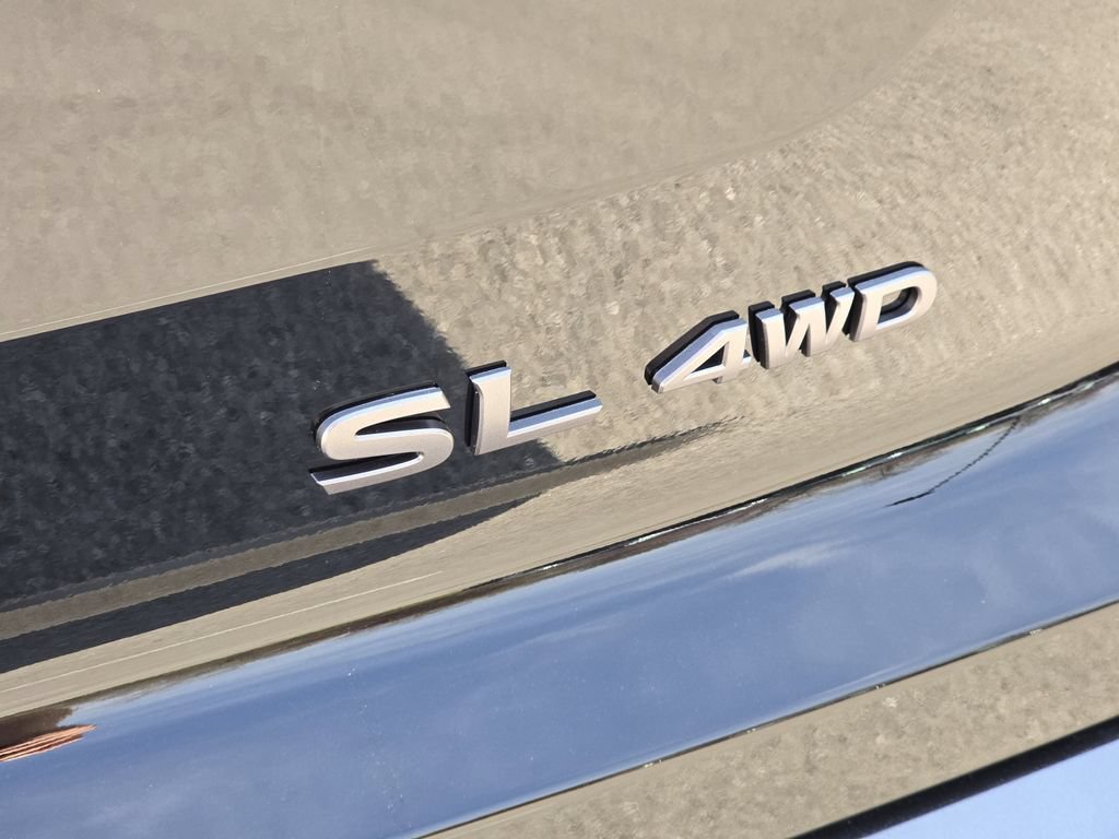 New 2026 Nissan Pathfinder SL AWD/4WD image 17