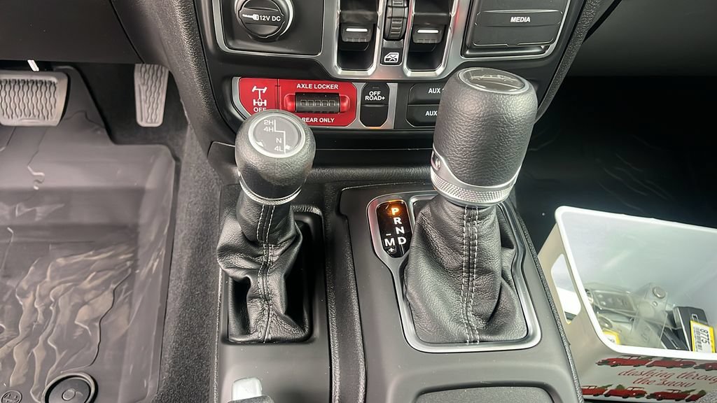 New 2026 Jeep Gladiator Sport AWD/4WD image 14
