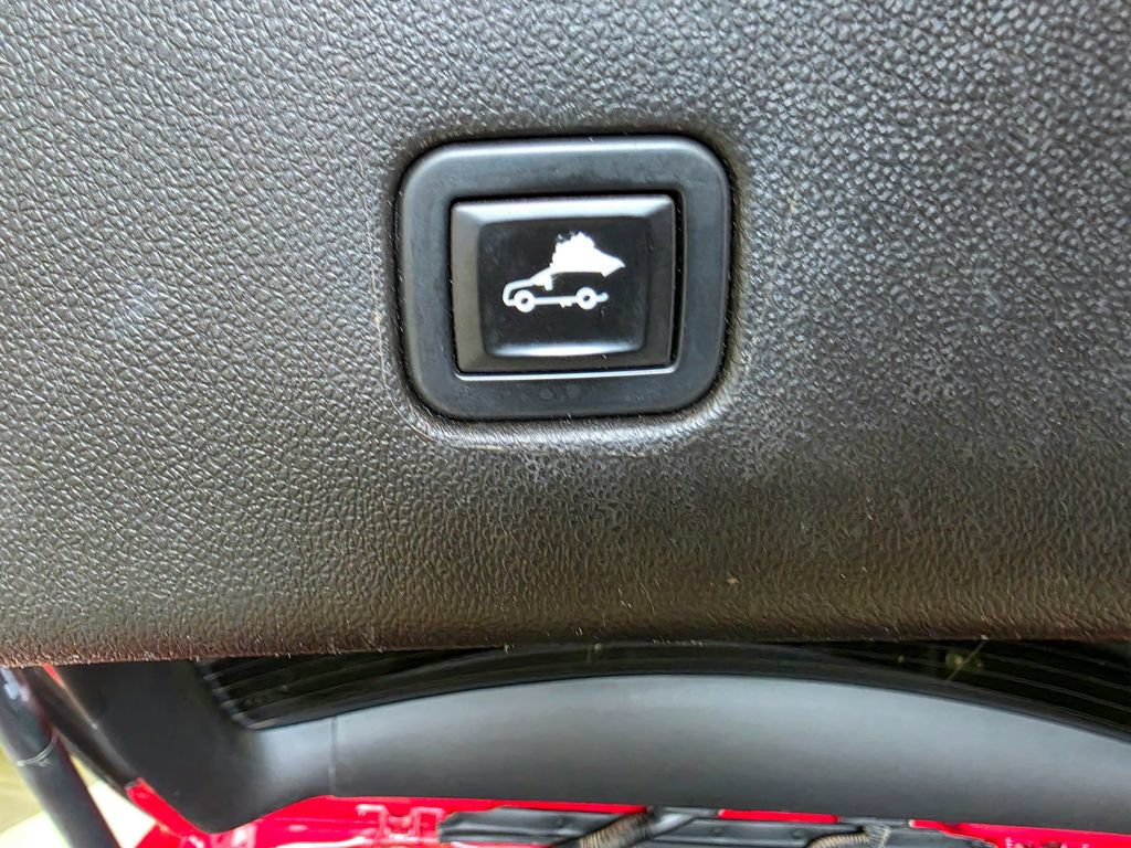 Used 2020 Chevrolet Blazer RS AWD/4WD image 12