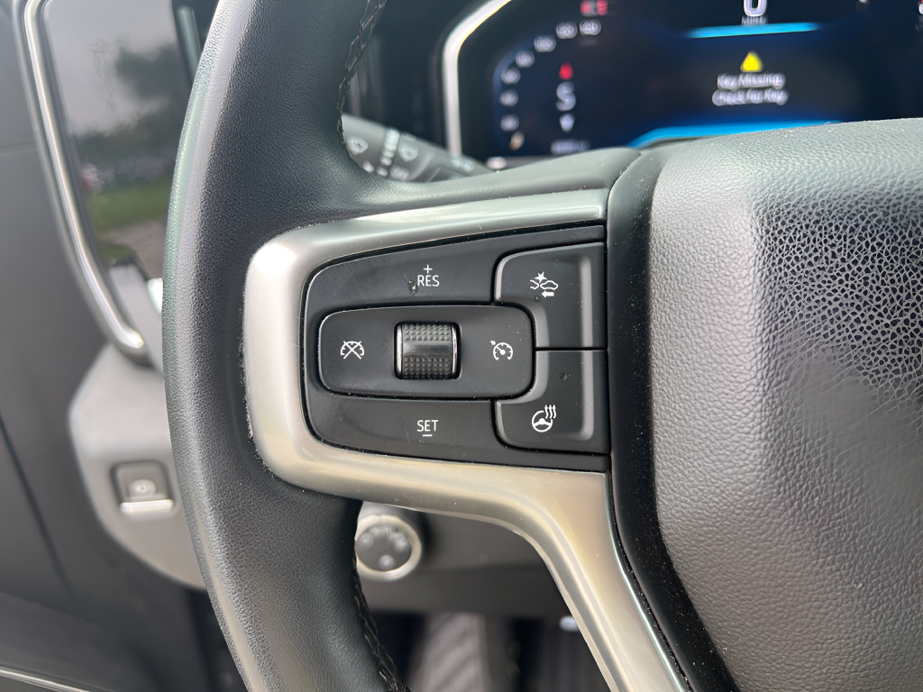Used 2024 Chevrolet Silverado 1500 LT AWD/4WD image 20