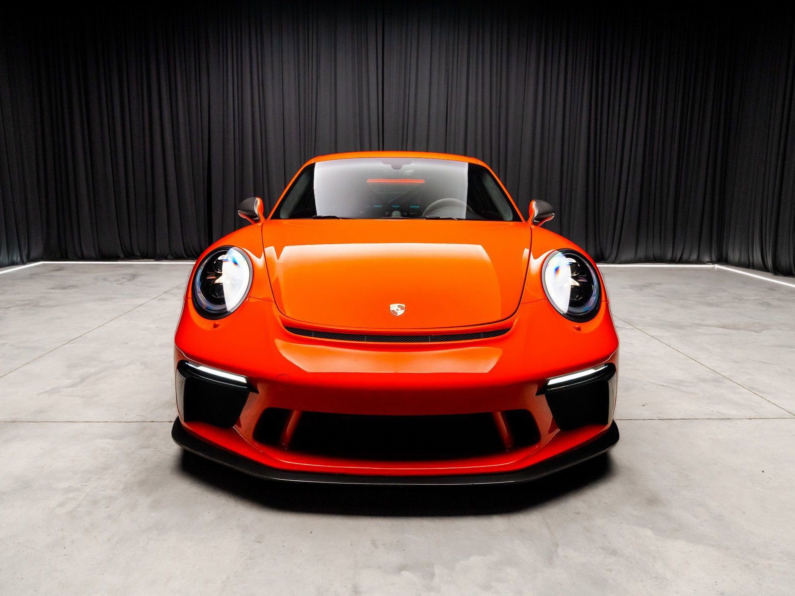 Used 2018 Porsche 911 GT3 RWD image 8