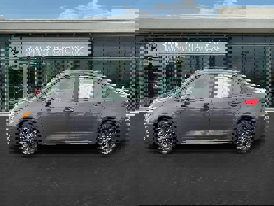 Used 2024 Toyota Corolla SE image 5