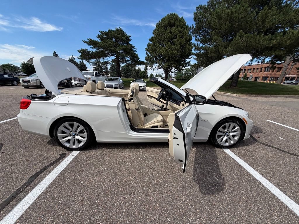 Used 2012 BMW 328i Convertible RWD image 69