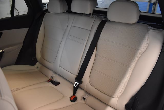 New 2027 Mercedes-Benz GLC 300 4MATIC image 7