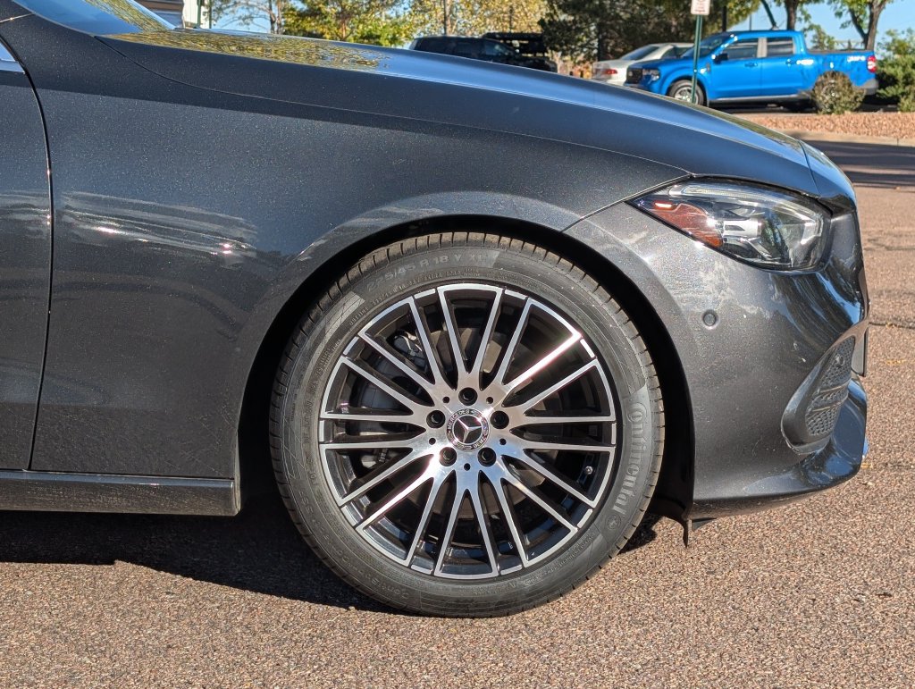 Used 2022 Mercedes-Benz C 300 4MATIC Sedan image 9