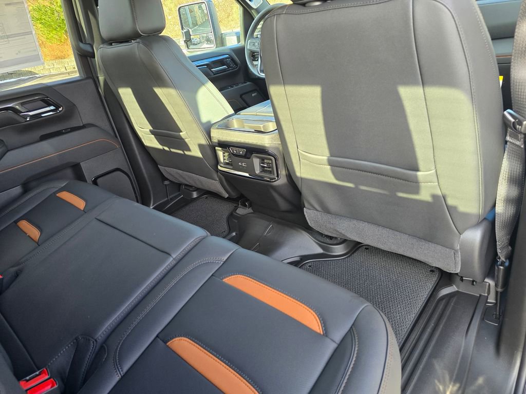 New 2026 GMC Sierra 3500 AT4 w/ AT4 Premium Plus Package image 29
