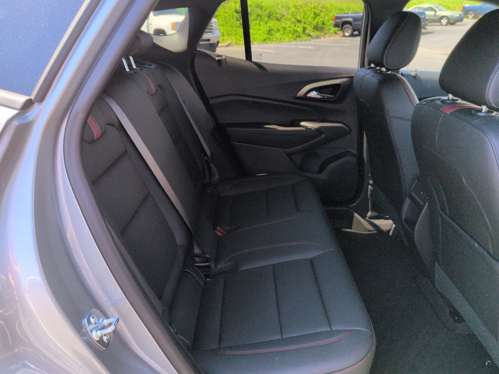 Certified 2025 Chevrolet Trax RS w/ Driver Confidence Package FWD image 25
