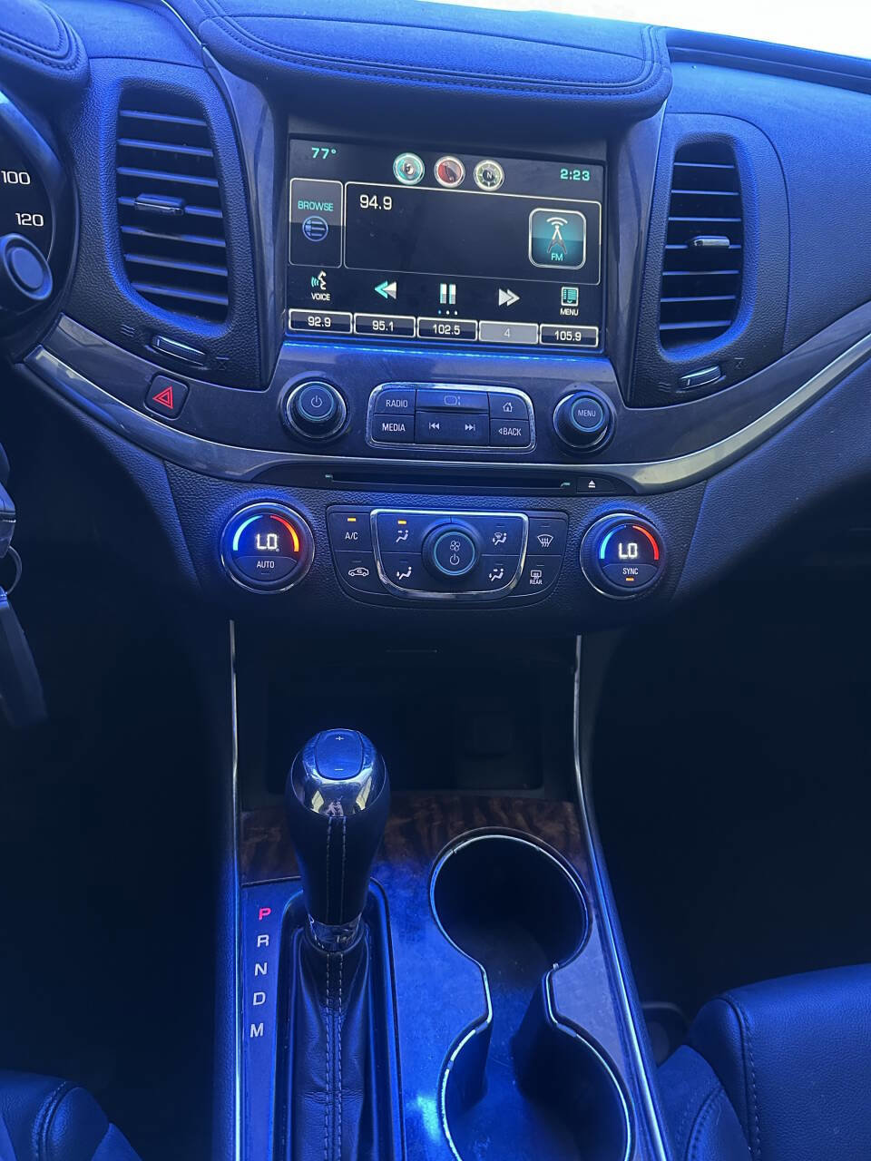 Used 2015 Chevrolet Impala LT image 6
