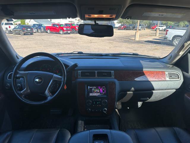 Used 2012 Chevrolet Suburban LT w/ Luxury Package AWD/4WD image 25