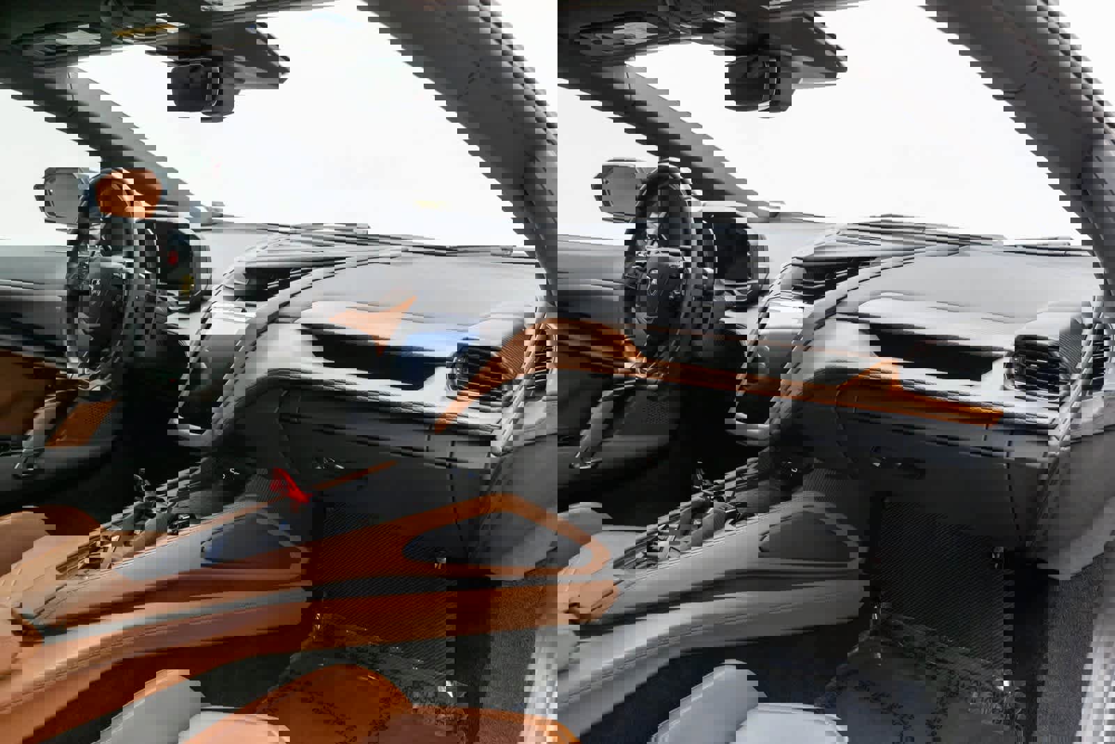 Used 2024 Lamborghini Revuelto image 38